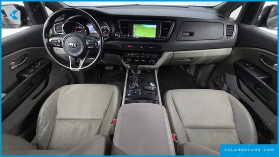 KIA CARNIVAL 9-SEATER LUXURY