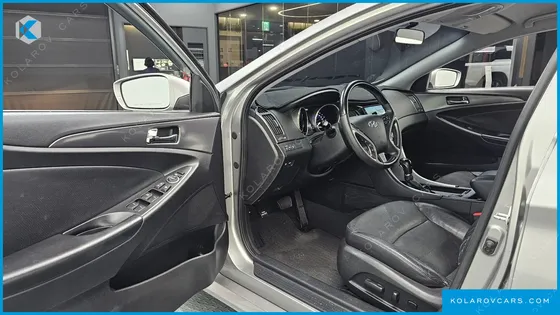 HYUNDAI SONATA 2.0