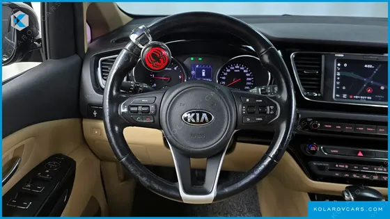 KIA CARNIVAL 9-SEATER PRESTIGE