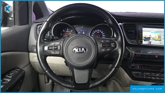 KIA CARNIVAL 9-SEATER PRESTIGE