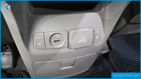 KIA CARNIVAL 9-SEATER PRESTIGE