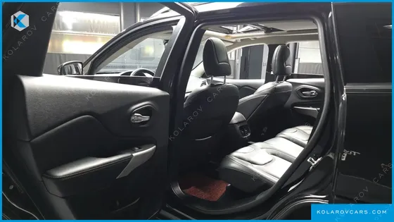 JEEP CHEROKEE 2.4 LONGITUDE AWD