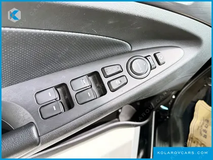 HYUNDAI SONATA 2.0