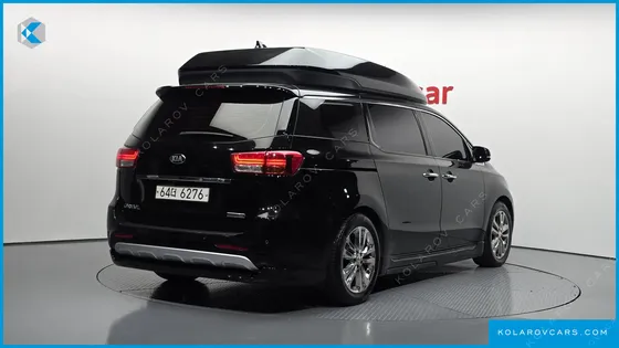 KIA CARNIVAL 9-SEATER HI-LIMOUSINE