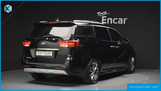 KIA CARNIVAL 9-SEATER PRESTIGE