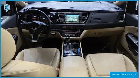 KIA CARNIVAL 9-SEATER PRESTIGE