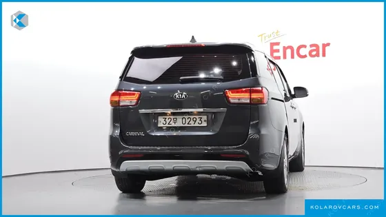 KIA CARNIVAL 9-SEATER PRESTIGE