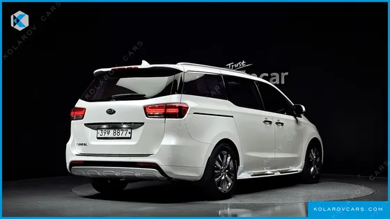 KIA CARNIVAL 9-SEATER NOBLESSE
