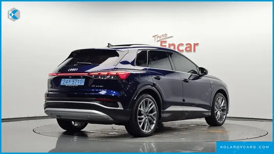 AUDI Q4 E-TRON 45 PREMIUM