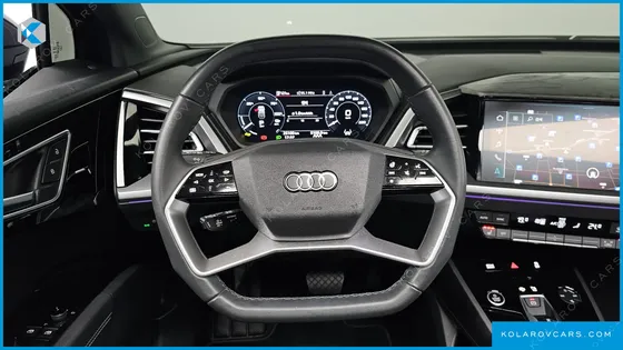 AUDI Q4 E-TRON 45 PREMIUM