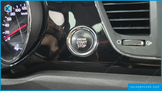 KIA CARNIVAL 9-SEATER NOBLESSE