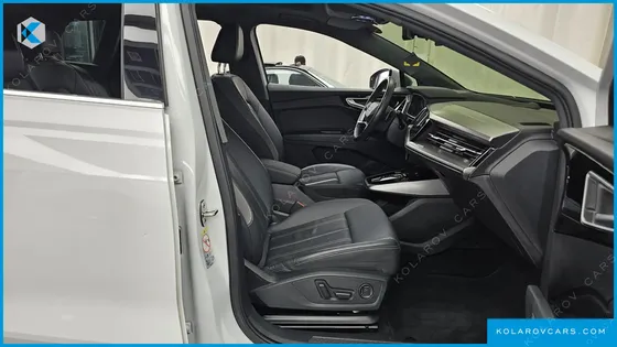 AUDI Q4 E-TRON 40 PREMIUM