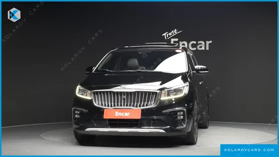 KIA CARNIVAL 9-SEATER NOBLESSE