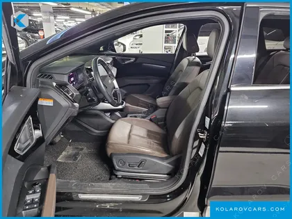 AUDI Q4 E-TRON 40 PREMIUM