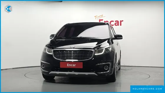 KIA CARNIVAL 7-SEATER LIMOUSINE
