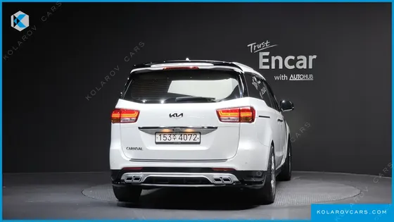 KIA CARNIVAL 9-SEATER PRESTIGE