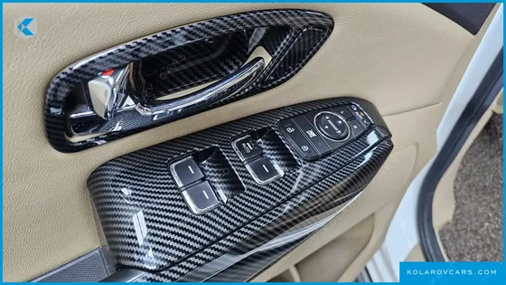 KIA CARNIVAL 9-SEATER PRESTIGE