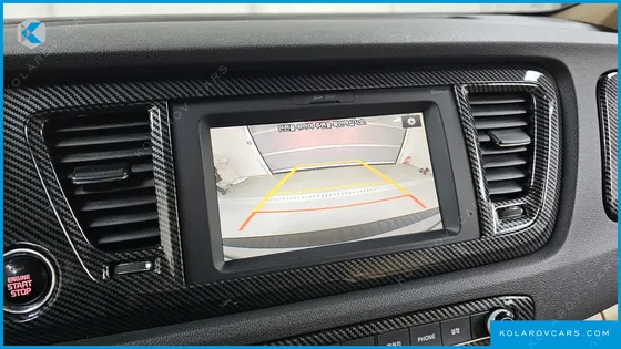 KIA CARNIVAL 9-SEATER PRESTIGE