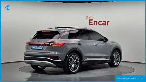 AUDI Q4 E-TRON 45 PREMIUM