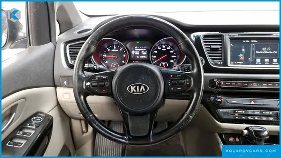 KIA CARNIVAL 11-SEATER PRESTIGE