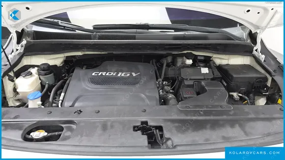 KIA CARNIVAL 9-SEATER NOBLESSE