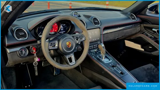 PORSCHE 718 2.5 GTS