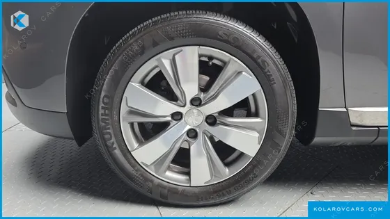 PEUGEOT 2008 1.6 BLUEHDI FELINE
