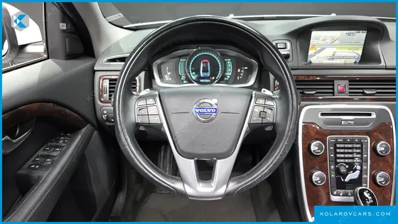 VOLVO S80 T5