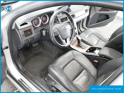VOLVO S80 D4