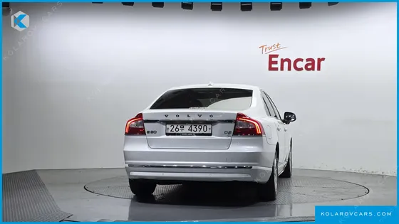 VOLVO S80 D2