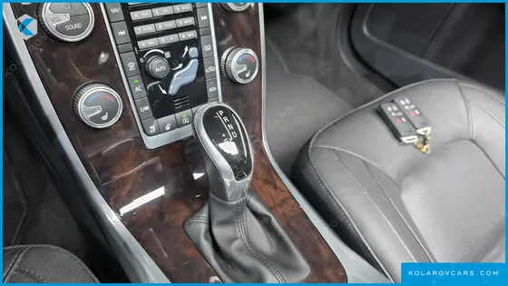 VOLVO S80 T5
