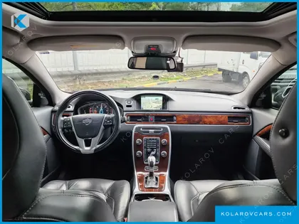 VOLVO S80 D5