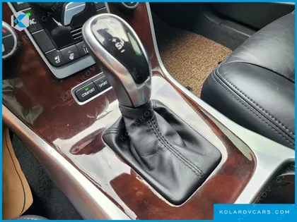 VOLVO S80 D5