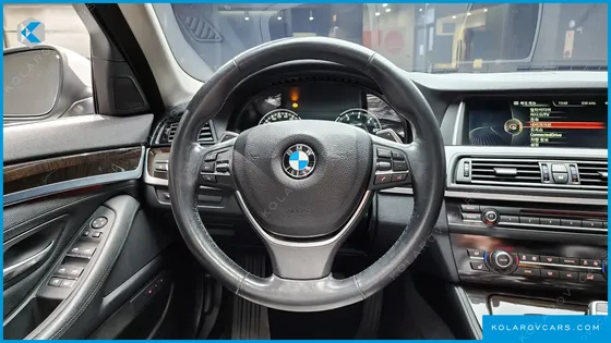 BMW 5 SERIES 528I XDRIVE
