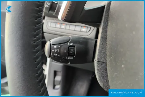 PEUGEOT 208 1.4 E-HDI ALLURE 5DOOR
