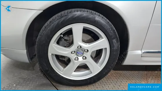 VOLVO S80 D5