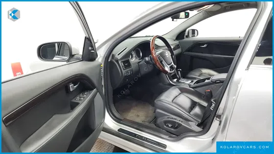 VOLVO S80 D5