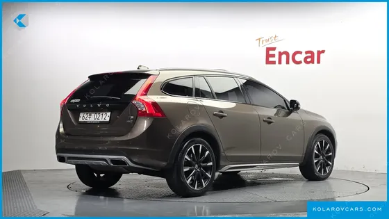 VOLVO V60 T5 AWD