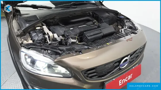 VOLVO V60 T5 AWD