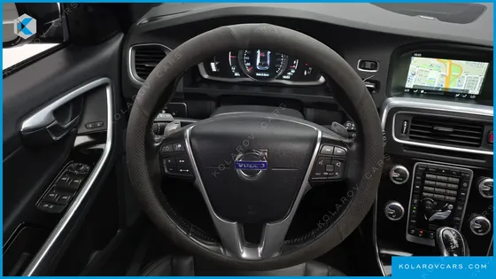 VOLVO V60 T5 AWD
