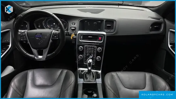VOLVO V60 T5 AWD