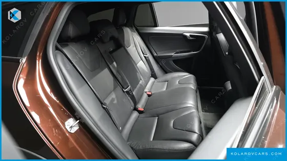 VOLVO V60 T5 AWD