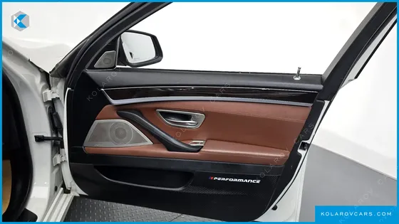 BMW 5 SERIES 528I XDRIVE