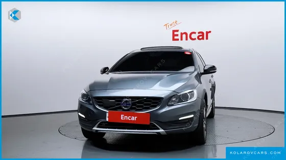 VOLVO V60 D4