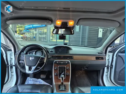 VOLVO S80 D4