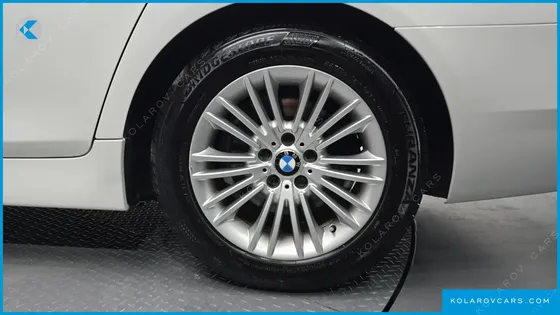 BMW 5 SERIES 520D
