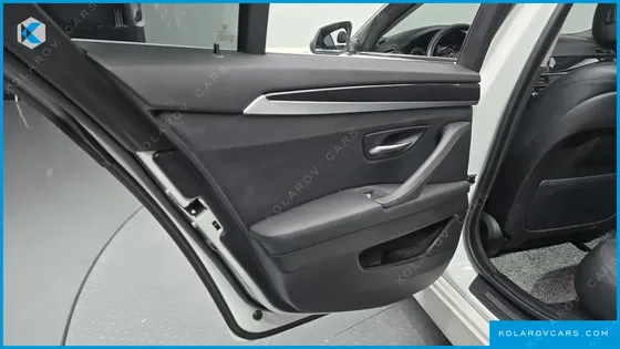 BMW 5 SERIES 520D