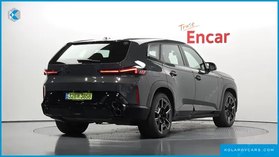 BMW XM 4.4