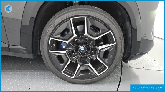 BMW XM 4.4