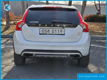 VOLVO V60 T5 AWD